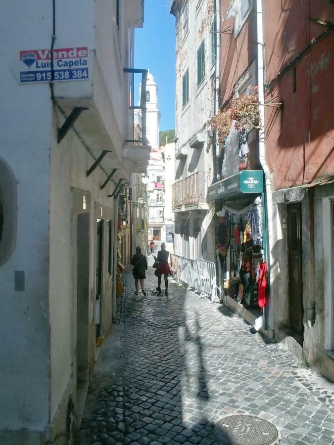 Be Local - In Beco Da Formosa In Alfama - Lisboa